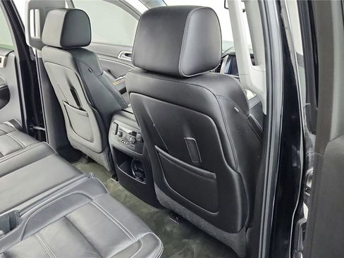 Used 2015 GMC Yukon Denali w/ Touring Package image 38