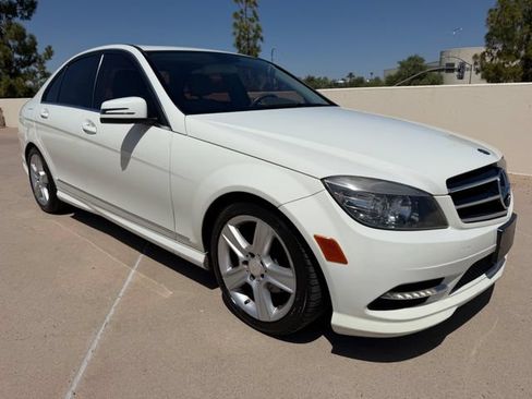 Used 2011 Mercedes-Benz C 300 Sedan image 21