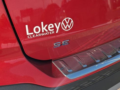 Certified 2023 Volkswagen Taos SE FWD image 9