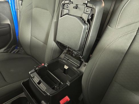 Used 2021 Jeep Gladiator Sport image 28