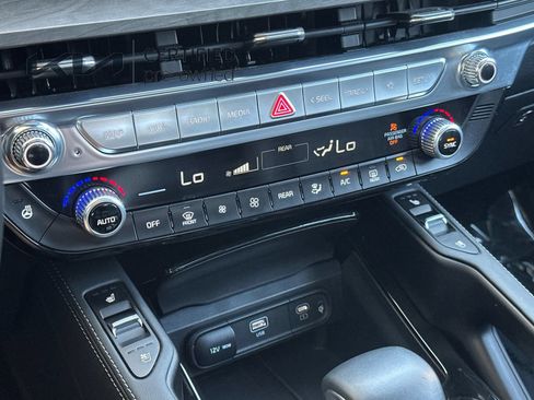 Certified 2024 Kia Telluride SX Prestige X-Line AWD/4WD image 23