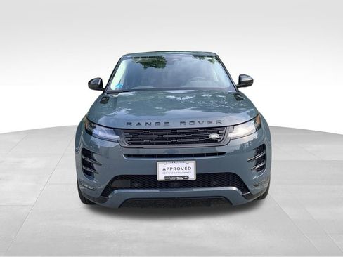 Used 2025 Land Rover Range Rover Evoque Dynamic SE image 2