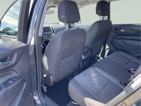 Used 2021 Chevrolet Equinox LT image 14