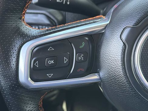 Used 2022 Jeep Gladiator Mojave w/ LED Lighting Group image 30