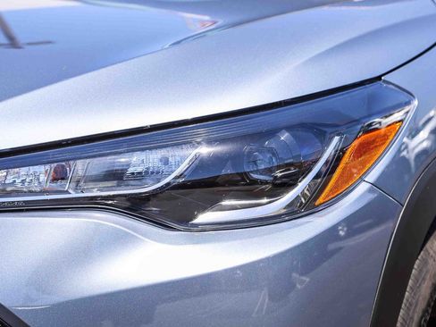 Certified 2024 Toyota Corolla Cross AWD Hybrid w/ Moonroof Package image 11