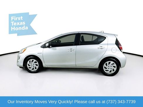 Used 2015 Toyota Prius C Two image 4