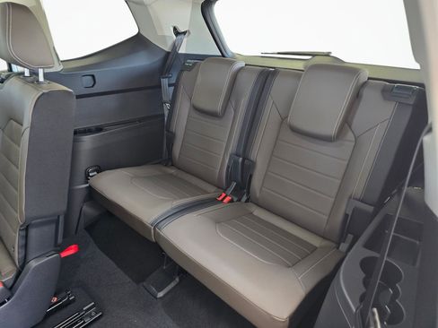 New 2026 Volkswagen Atlas SEL AWD/4WD image 36
