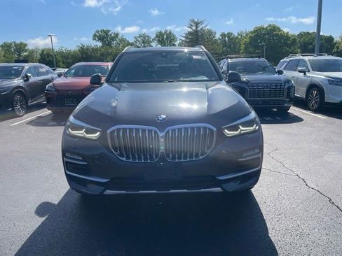 Used 2019 BMW X5 xDrive40i w/ Convenience Package AWD/4WD image 2
