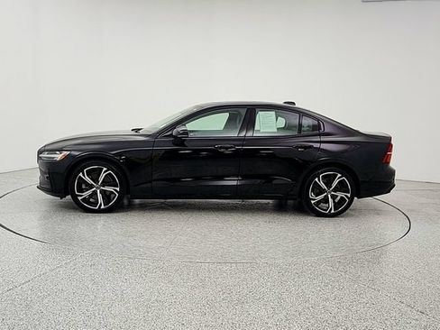 Used 2024 Volvo S60 B5 Core w/ Climate Package FWD image 8