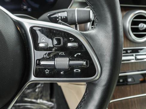 Used 2022 Mercedes-Benz GLC 300 4MATIC image 21