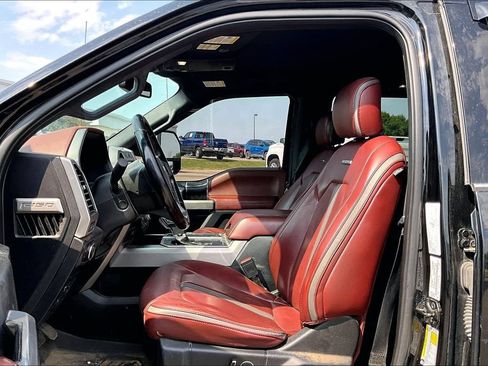 Used 2018 Ford F150 Platinum AWD/4WD image 24