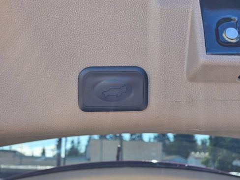 Used 2014 GMC Acadia Denali AWD/4WD image 16