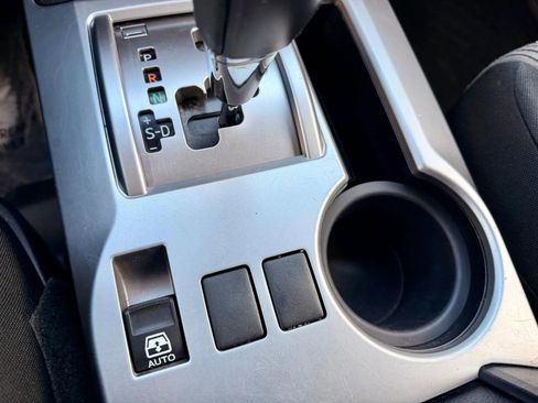 Used 2015 Toyota 4Runner 4WD image 14