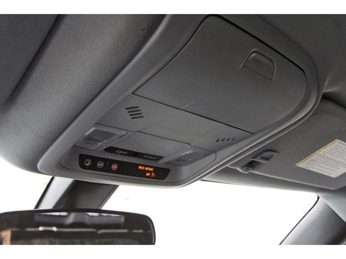 Used 2021 Chevrolet Blazer LT image 25