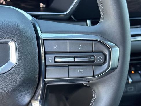 New 2026 GMC Canyon Elevation image 10