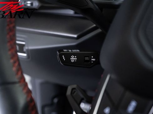 Used 2022 Lamborghini Urus AWD/4WD image 41