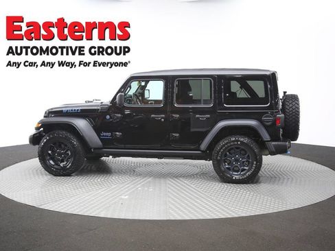 Used 2023 Jeep Wrangler Unlimited w/ Sun & Screen Package AWD/4WD image 61