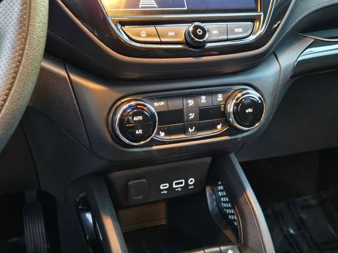 Certified 2023 Chevrolet TrailBlazer LT w/ Convenience Package image 24