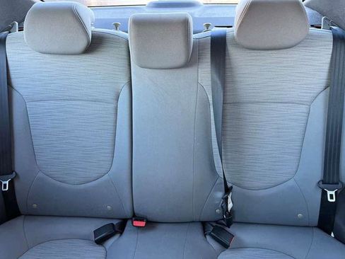 Used 2017 Hyundai Accent SE image 18