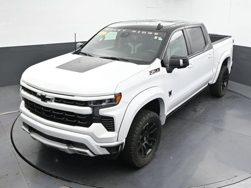 Used 2022 Chevrolet Silverado 1500 RST AWD/4WD image 46