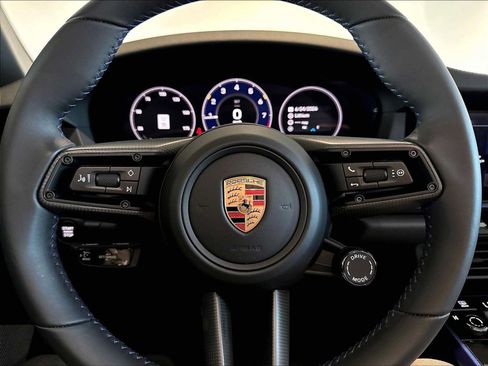 Used 2026 Porsche 911 Carrera T RWD image 18
