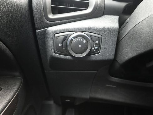 Used 2020 Ford EcoSport SE FWD image 18