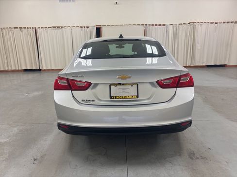 Used 2022 Chevrolet Malibu LS image 7