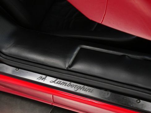 Used 1989 Lamborghini Countach Coupe RWD image 32