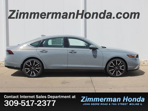 New 2026 Honda Accord Touring image 1