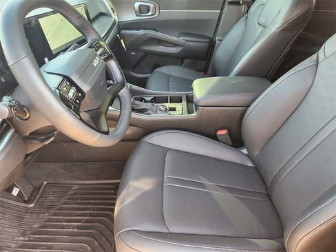 New 2026 Kia Sorento X-Line EX image 9