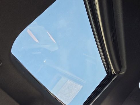 Used 2022 GMC Sierra 2500 AT4 w/ AT4 Premium Plus Package image 19