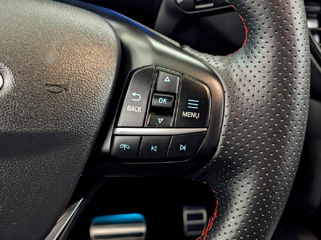 Certified 2023 Ford Escape ST-Line Elite AWD/4WD image 25