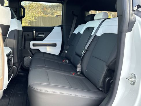 New 2025 GMC Hummer EV 3X image 69