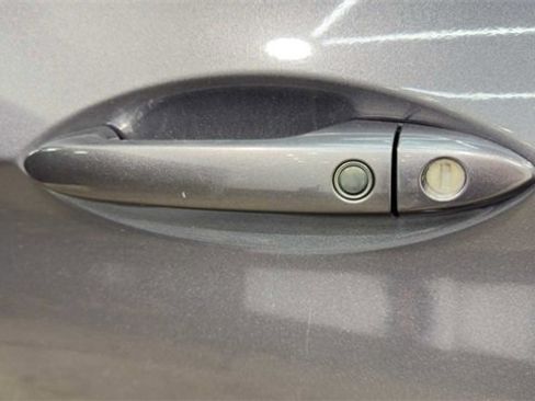 Used 2021 Honda Pilot Special Edition image 11