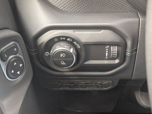 New 2026 Jeep Gladiator Rubicon image 17