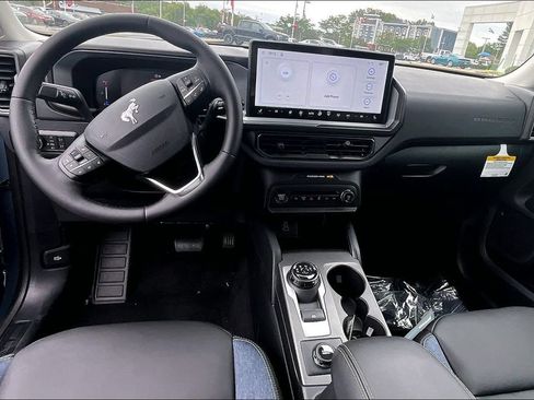 New 2026 Ford Bronco Sport Outer Banks AWD/4WD image 5