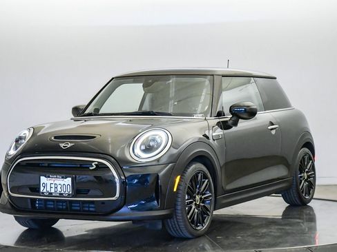 Certified 2024 MINI Cooper SE FWD image 1
