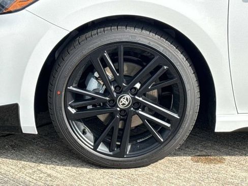 New 2026 Toyota Camry SE Nightshade image 4