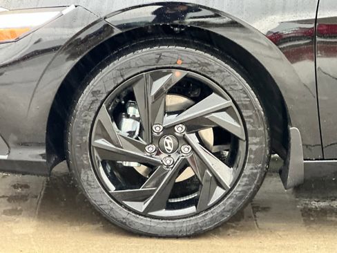 New 2026 Hyundai Elantra Sport image 25