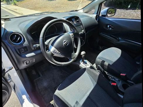 Used 2016 Nissan Versa Note SV image 20