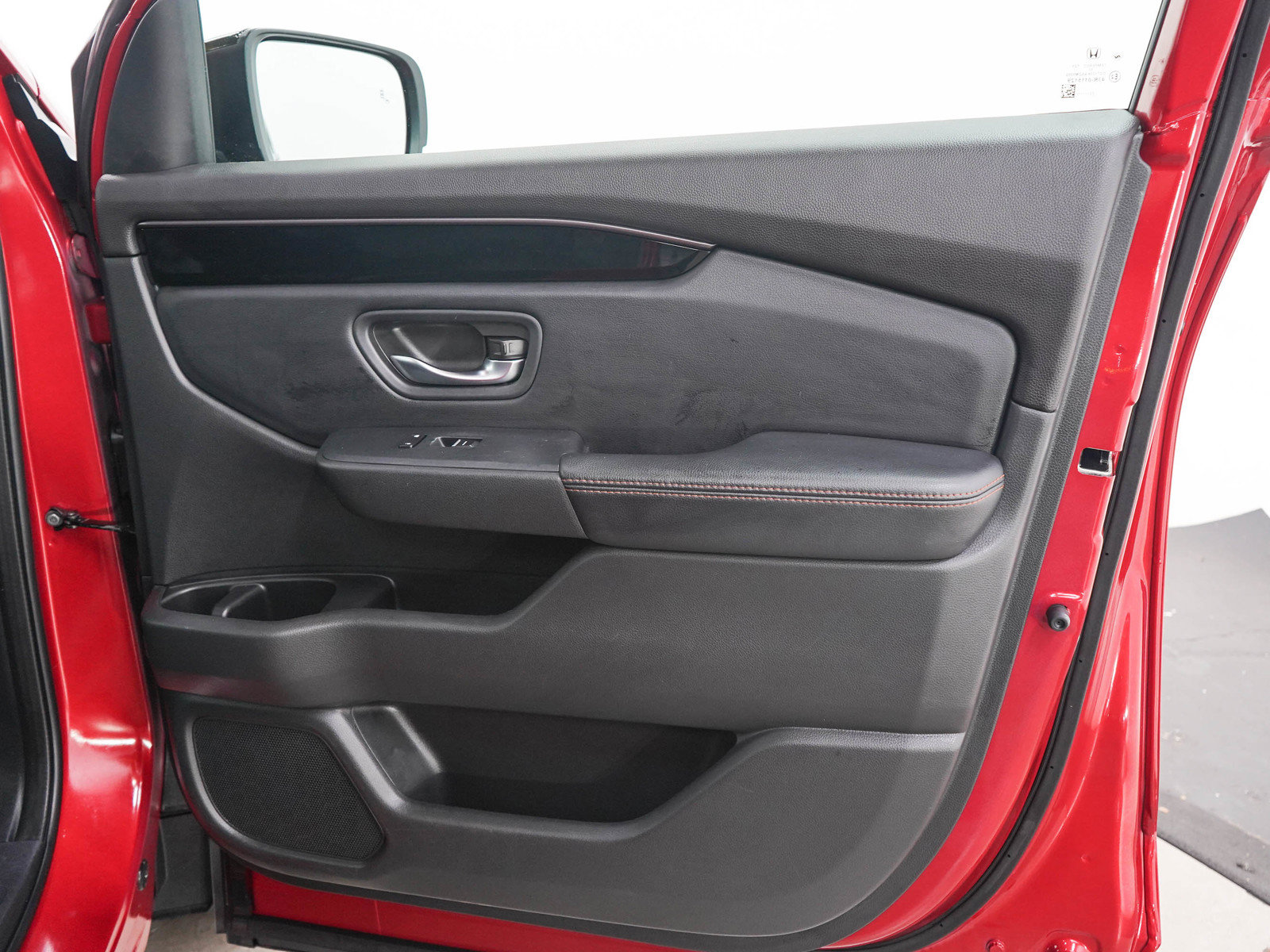 Used 2023 Honda Pilot TrailSport image 12