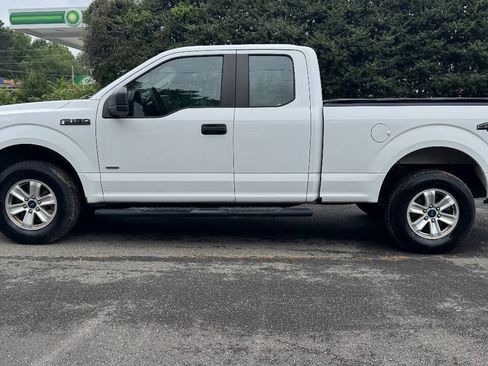 Used 2015 Ford F150 XL w/ Equipment Group 101A Mid AWD/4WD image 5