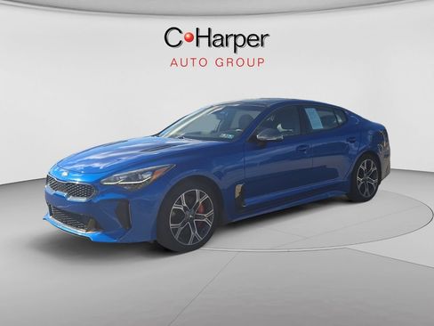 Used 2018 Kia Stinger GT1 AWD/4WD image 2