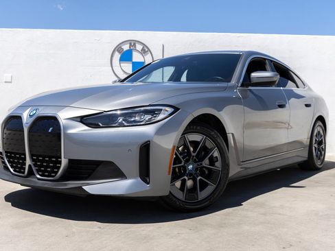 Used 2023 BMW i4 eDrive40 w/ Premium Package RWD image 8