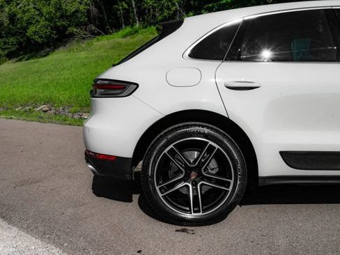 Used 2021 Porsche Macan S AWD/4WD image 7