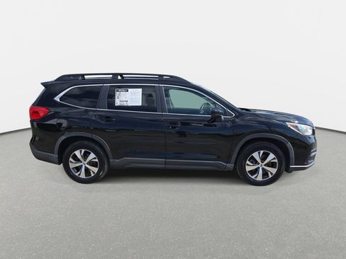 Used 2020 Subaru Ascent Premium w/ Convenience Package AWD/4WD image 4