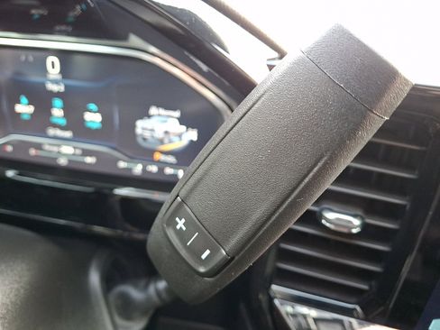 Used 2024 Chevrolet Silverado 2500 ZR2 w/ Snow Plow Prep/Camper Package image 22