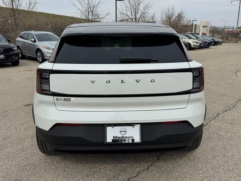 New 2026 Volvo EX30 Plus w/ Climate Package image 3