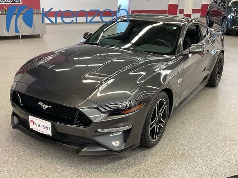 Used 2020 Ford Mustang GT image 1