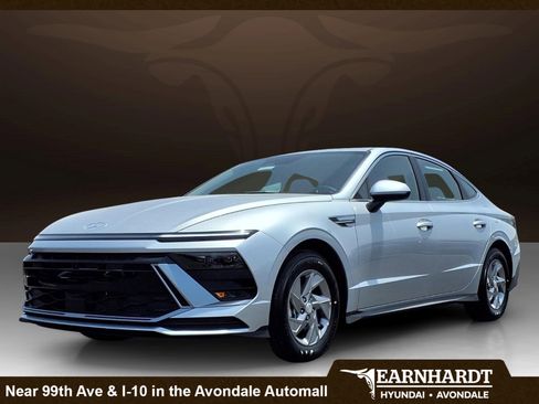 New 2026 Hyundai Sonata SE FWD image 1